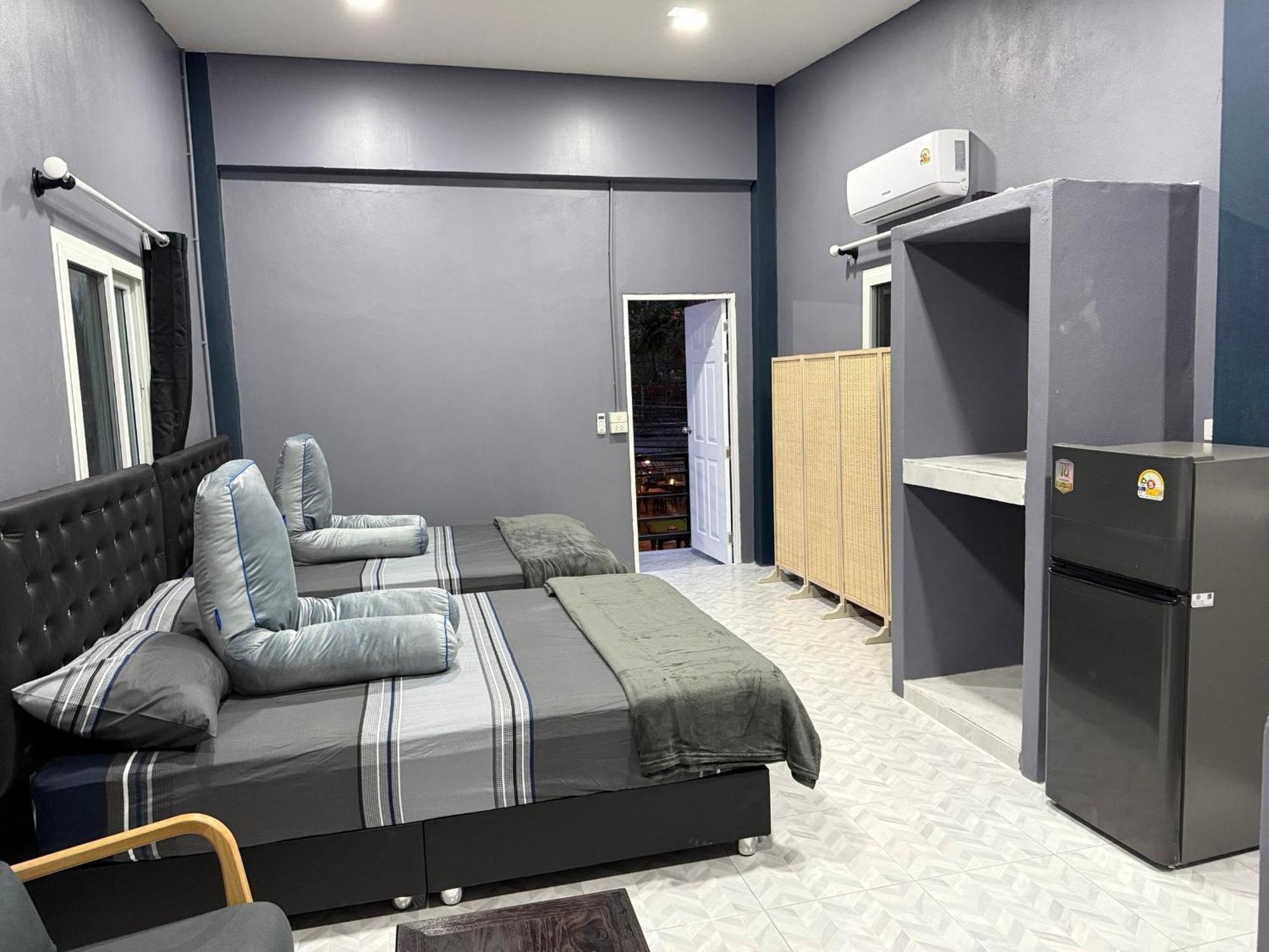 P'Un House Hotel เกาะเต่า ภายนอก รูปภาพ