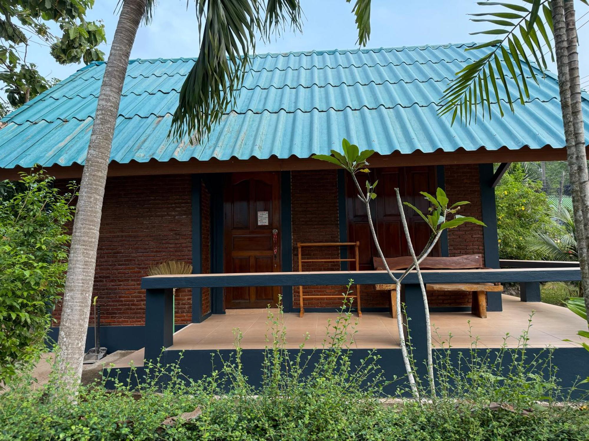 P'Un House Hotel เกาะเต่า ภายนอก รูปภาพ